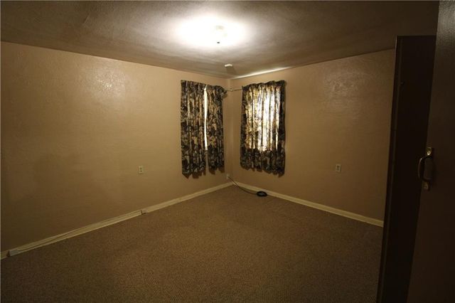 1262 Lowell Avenue, Kansas City, KS 66102