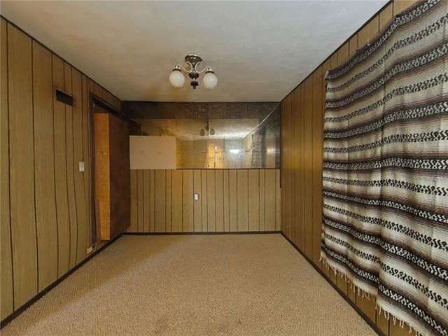 1262 Lowell Avenue, Kansas City, KS 66102