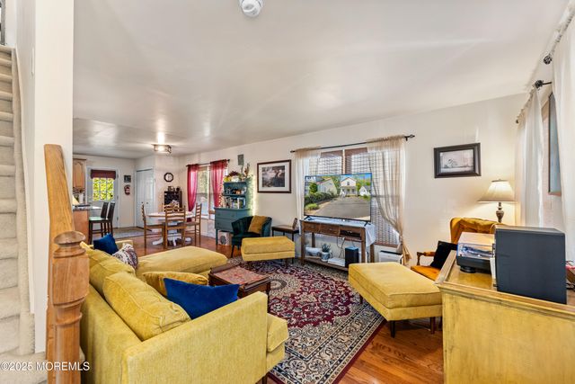 105 Wayside Drive, Keyport, NJ 07735