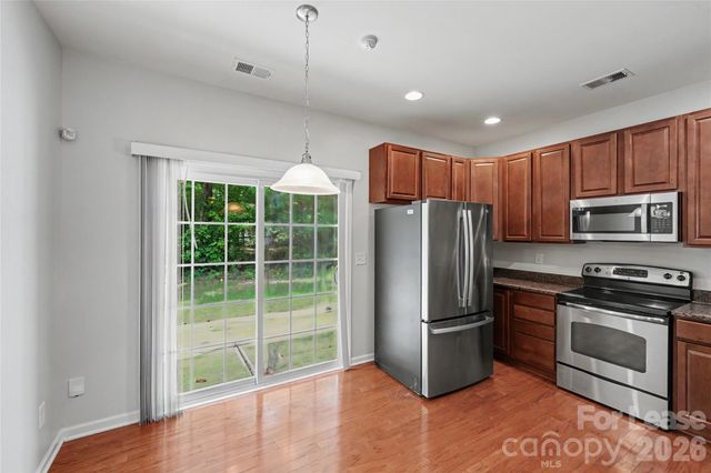13983 Singleleaf Lane, Charlotte, NC 28278