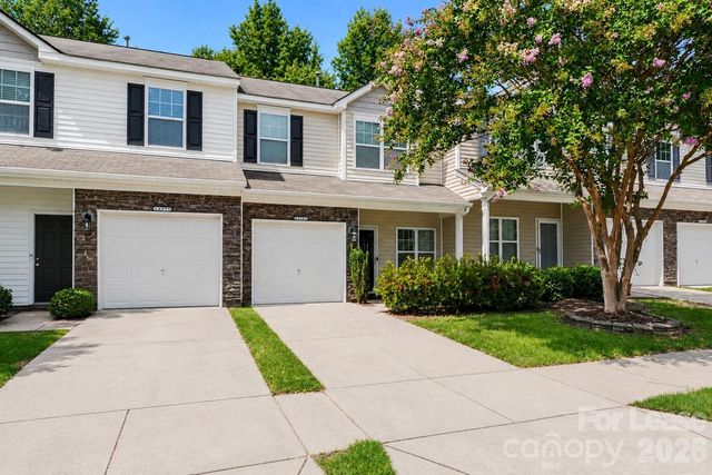 13983 Singleleaf Lane, Charlotte, NC 28278