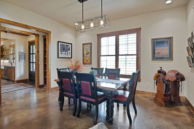 205 Haciendas Drive, Weatherford, TX 76087