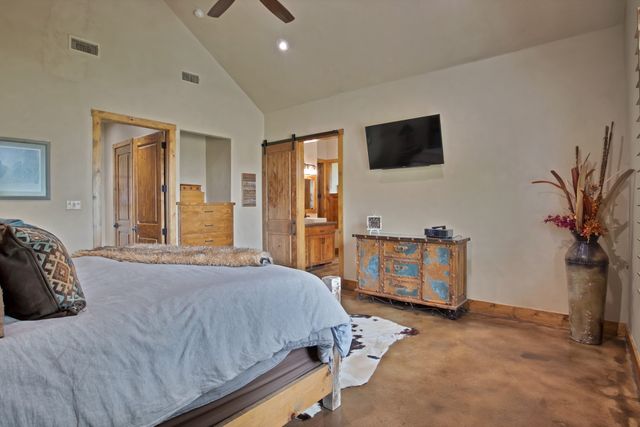 205 Haciendas Drive, Weatherford, TX 76087