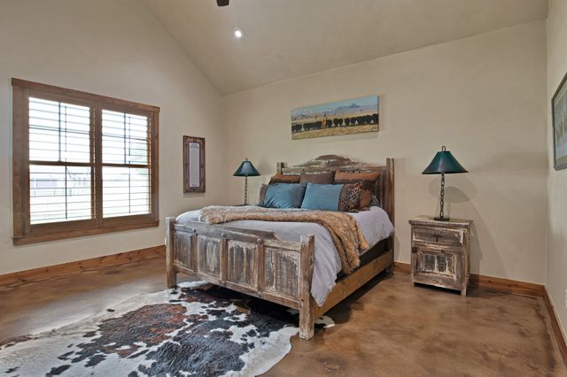 205 Haciendas Drive, Weatherford, TX 76087