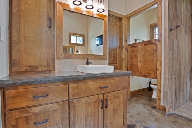 205 Haciendas Drive, Weatherford, TX 76087