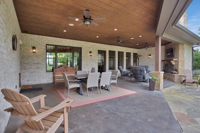 205 Haciendas Drive, Weatherford, TX 76087