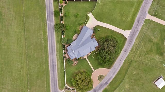 205 Haciendas Drive, Weatherford, TX 76087