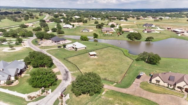 205 Haciendas Drive, Weatherford, TX 76087