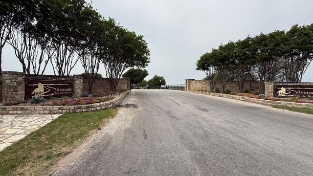 205 Haciendas Drive, Weatherford, TX 76087