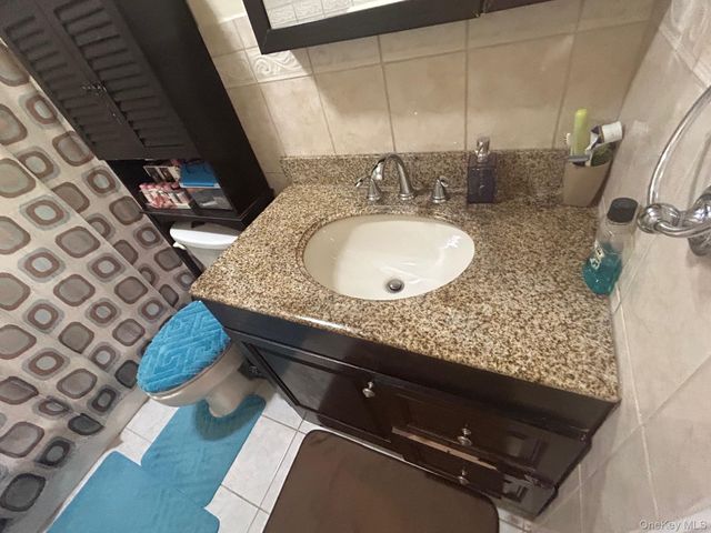 107 Sneden Place W 107, Spring Valley, NY 10977
