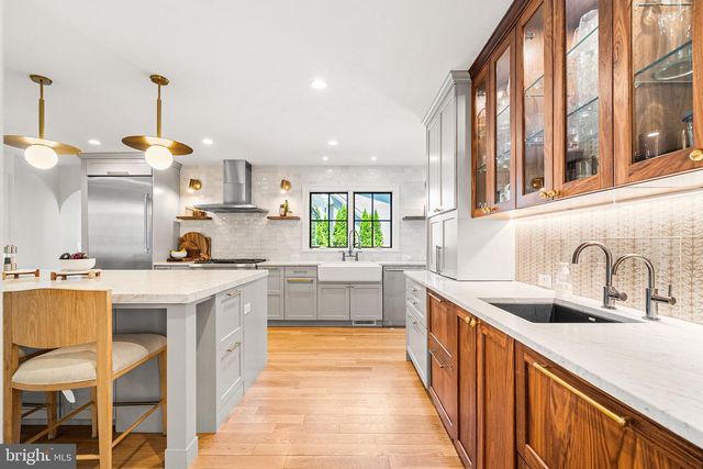 1711 N INGLEWOOD ST, Arlington, VA 22205
