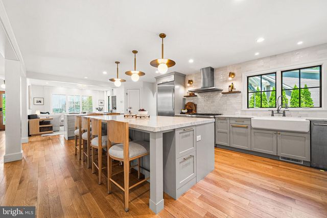 1711 N INGLEWOOD ST, Arlington, VA 22205
