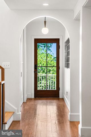 1711 N INGLEWOOD ST, Arlington, VA 22205