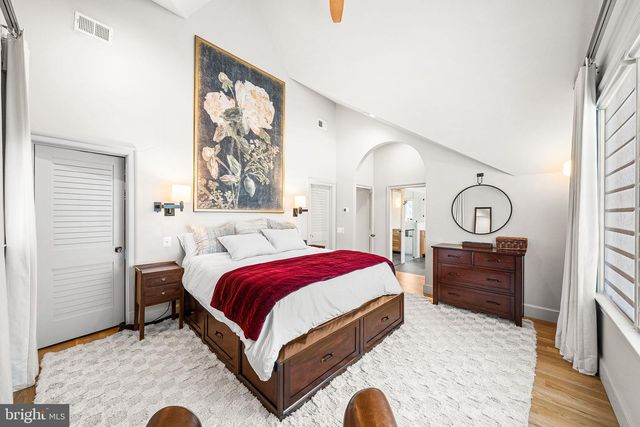 1711 N INGLEWOOD ST, Arlington, VA 22205