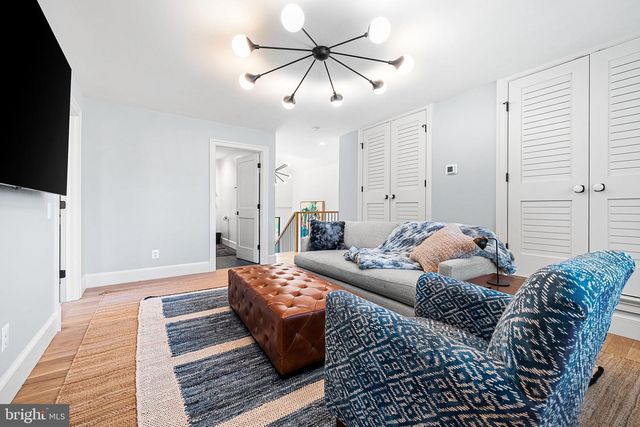 1711 N INGLEWOOD ST, Arlington, VA 22205