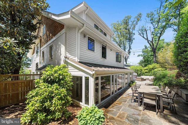 1711 N INGLEWOOD ST, Arlington, VA 22205
