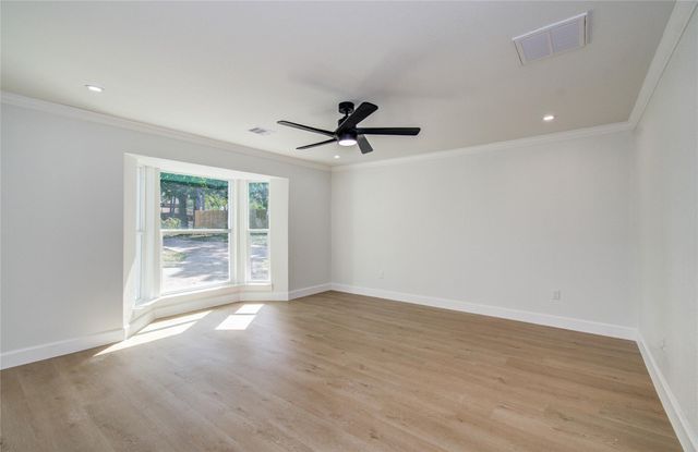 1602 Baker Drive, Tomball, TX 77375