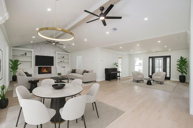 1602 Baker Drive, Tomball, TX 77375