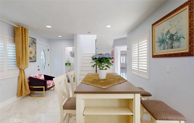 17891 Caledonia Cir, Huntington Beach, CA 92647