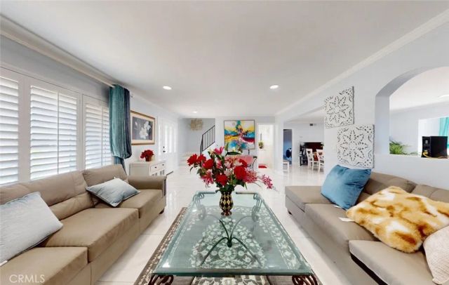 17891 Caledonia Cir, Huntington Beach, CA 92647