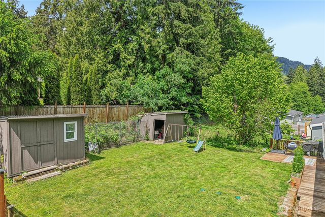 463 Cain Lake Rd, Sedro Woolley, WA 98284