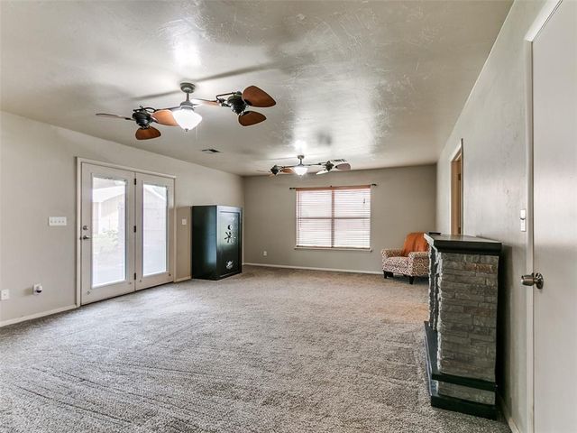 805 E Lea Terrace, Mustang, OK 73064
