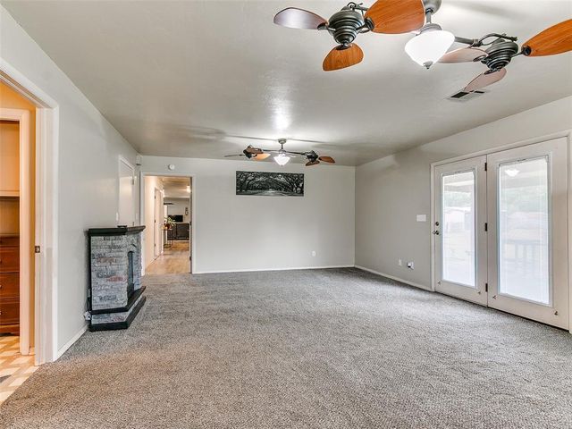 805 E Lea Terrace, Mustang, OK 73064