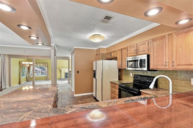 6838 Springwood Drive, Douglasville, GA 30135
