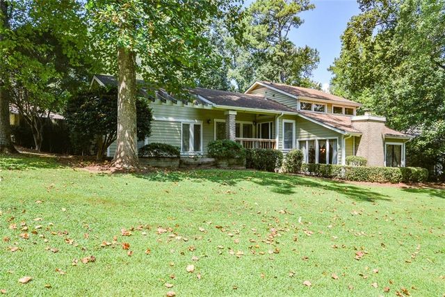 6838 Springwood Drive, Douglasville, GA 30135