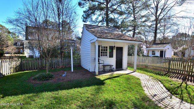 209 Old Colony Way, Rocky Mount, NC 27804