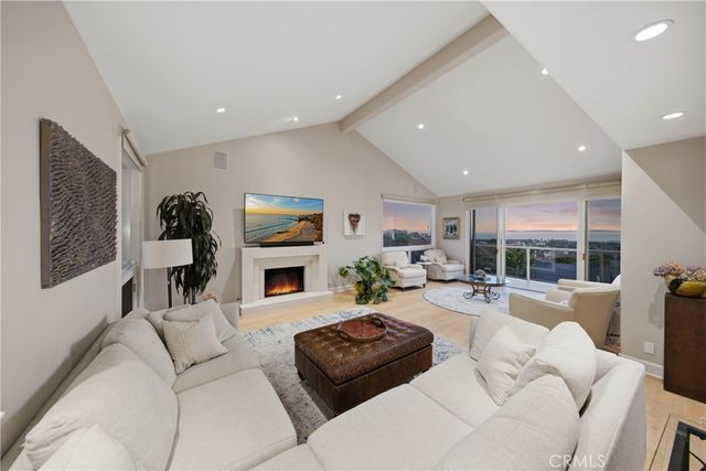 17 Harbor Ridge Drive, Newport Beach, CA 92660