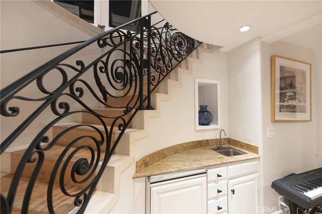 17 Harbor Ridge Drive, Newport Beach, CA 92660