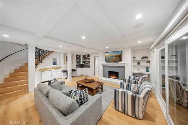 17 Harbor Ridge Drive, Newport Beach, CA 92660