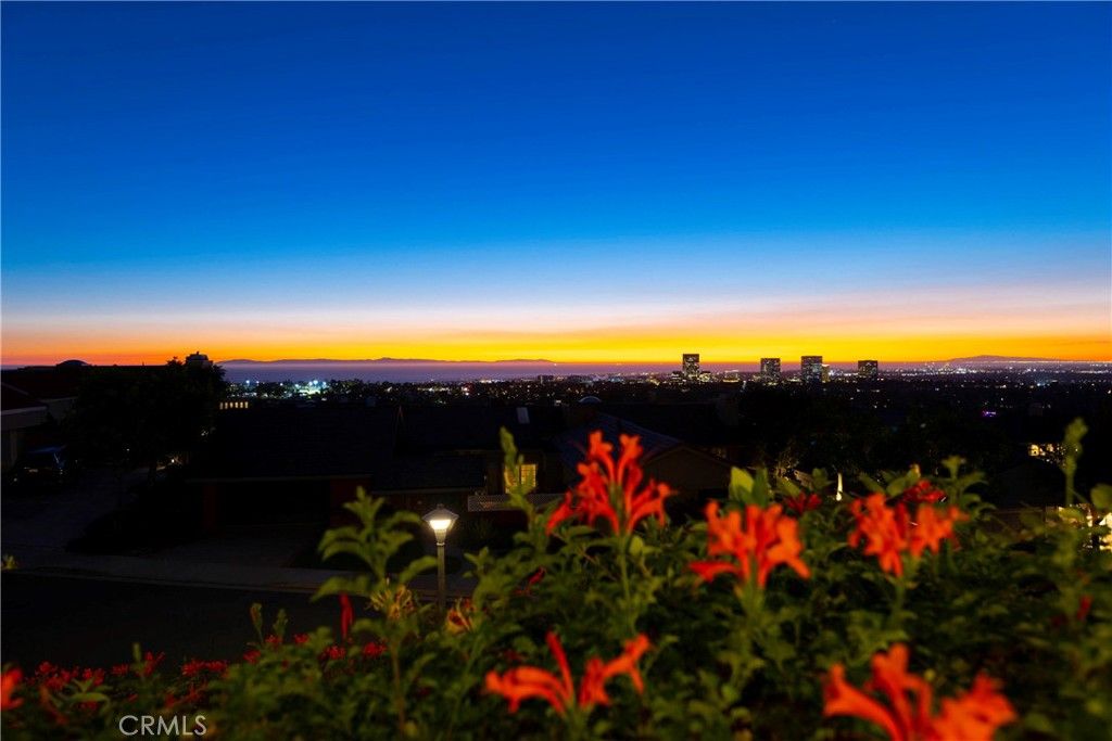 17 Harbor Ridge Drive, Newport Beach, CA 92660