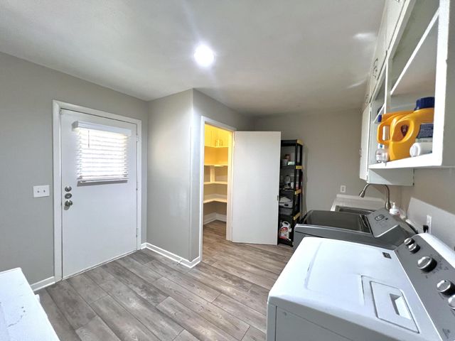 3301 39th Street, Lubbock, TX 79413