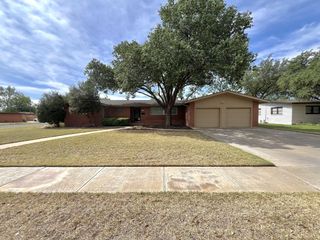 3301 39th Street, Lubbock, TX 79413