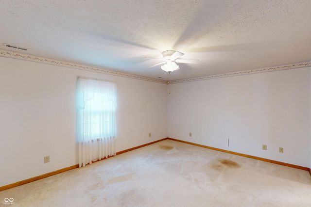 7915 Park Ward Place, Indianapolis, IN 46259