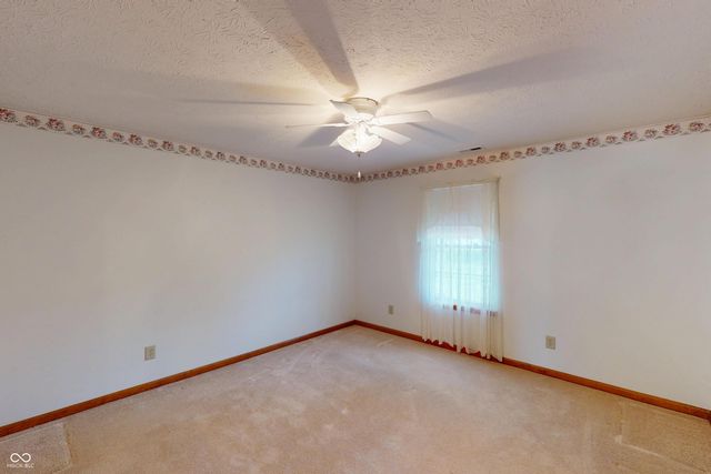 7915 Park Ward Place, Indianapolis, IN 46259