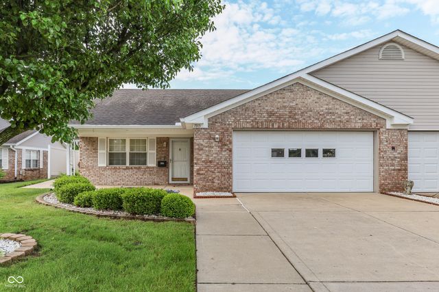 7915 Park Ward Place, Indianapolis, IN 46259