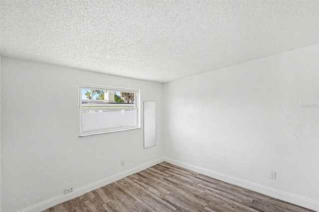 9031 TREE VALLEY CIRCLE, Tampa, FL 33615