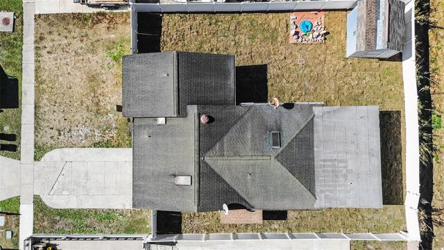 9031 TREE VALLEY CIRCLE, Tampa, FL 33615