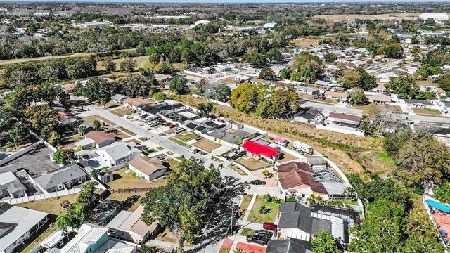 9031 TREE VALLEY CIRCLE, Tampa, FL 33615