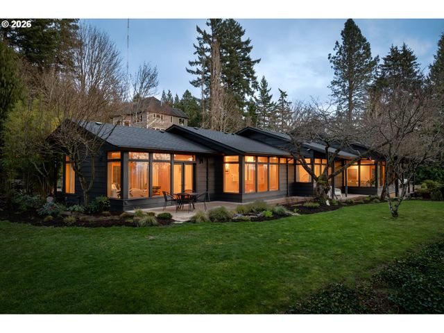 400 Nw MILLER Rd, Portland, OR 97229