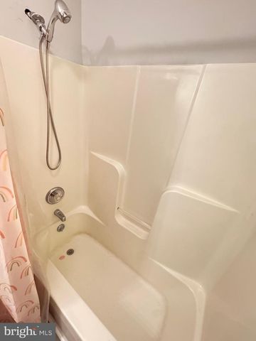 717 EBENEZER DR, Salisbury, MD 21801