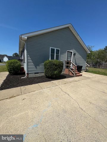717 EBENEZER DR, Salisbury, MD 21801