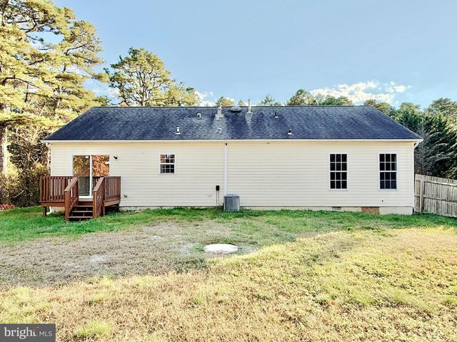 15 LOWELL ST, Mays Landing, NJ 08330