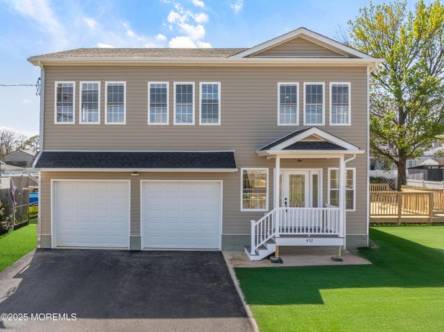 452 Raritan Boulevard, Keyport, NJ 07735