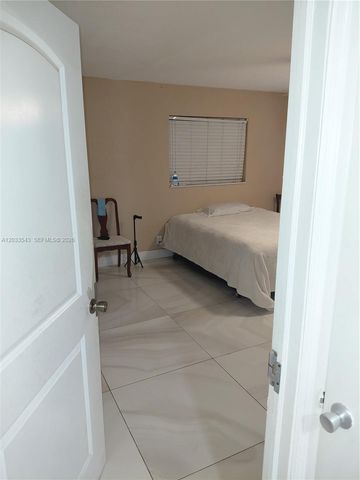 1307 SE Flamingo Drive, Lantana, FL 33462