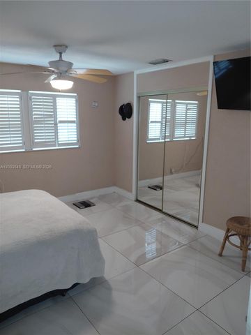 1307 SE Flamingo Drive, Lantana, FL 33462