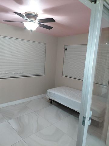 1307 SE Flamingo Drive, Lantana, FL 33462